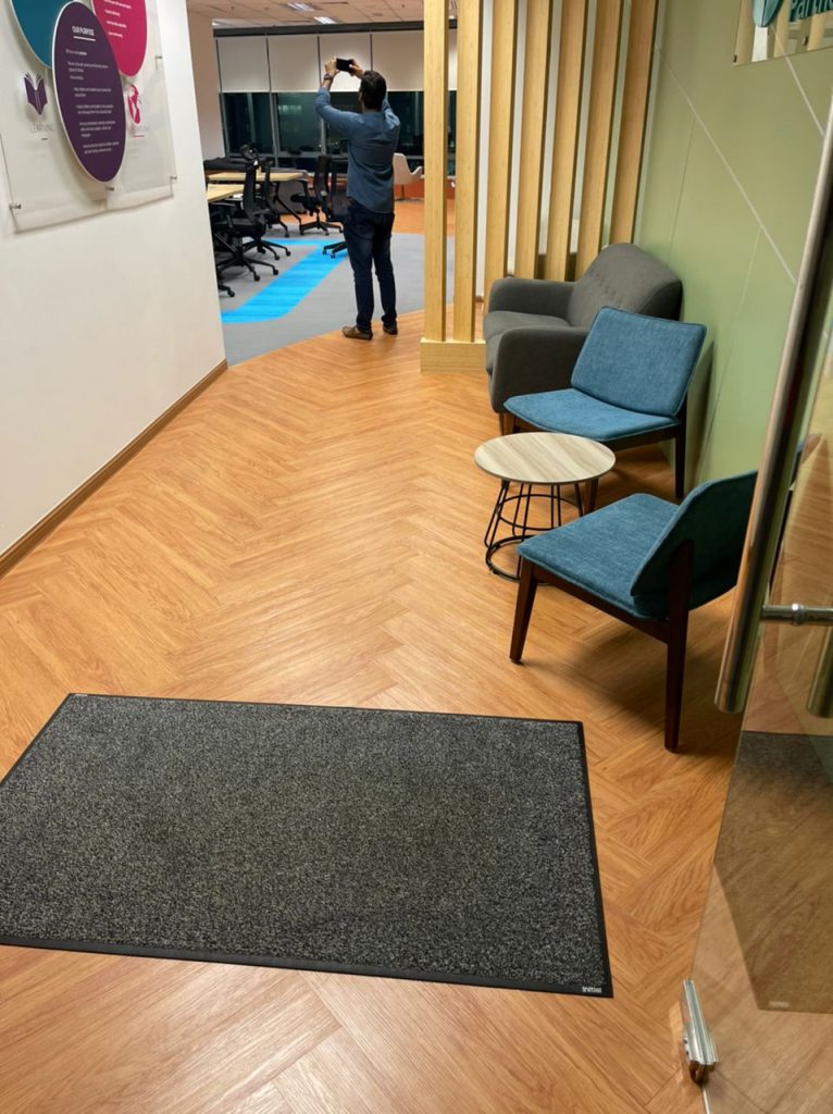 WhatsApp Image 2022-10-15 at 15.17.03